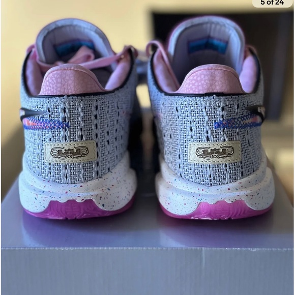 PRICE SLASH!! Brand New Nike Lebron XX EYBL Exclusive Various Szs - Picture 4 of 5